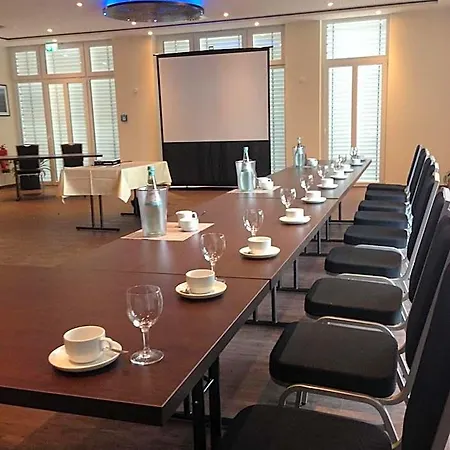 Robben Hotel 3*