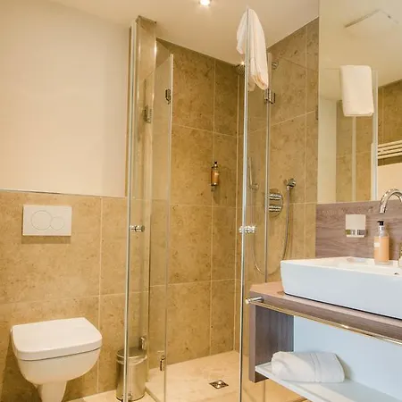 Robben Hotel
